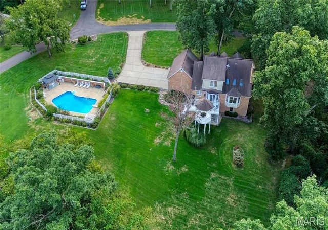 Photo 4 of Single family home for sale at 6 Forest Hills Dr, Washington, MO 63090 | MLS# MIS26062765 | Listing updated on 2026-10-01