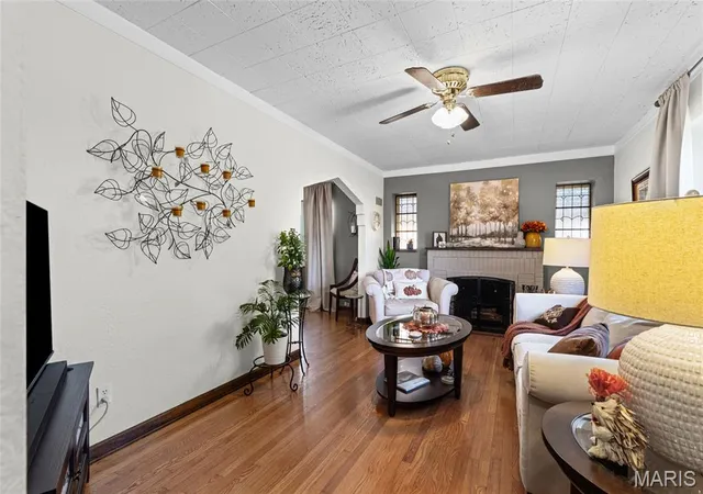Photo 4 of Single family home for sale at 5718 Mardel Ave, Saint Louis, MO 63109 | MLS# MIS26062767 | Listing updated on 2026-10-08