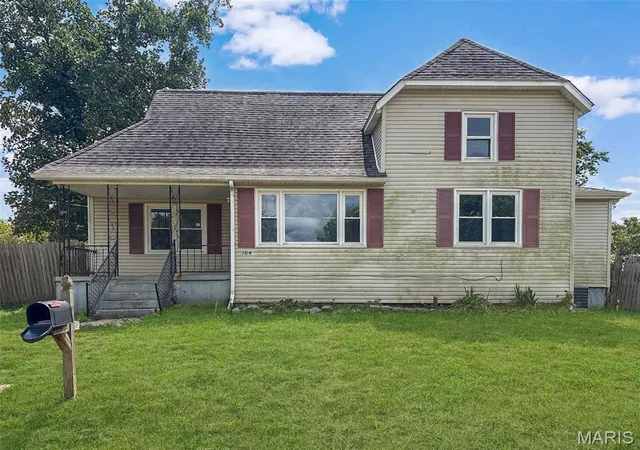 Photo 1 of Single family home for sale at 104 W 3rd Street, Leadwood, MO 63653 | MLS# MIS26062775 | Listing updated on 2026-10-01