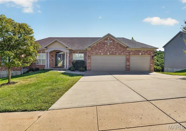 Photo 1 of Single family home for sale at 1046 Walnut Ter, Byrnes Mill, MO 63049 | MLS# MIS26062776 | Listing updated on 2026-10-14