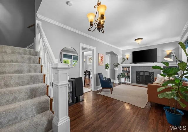 Photo 4 of Single family home for sale at 4462 Neosho St, Saint Louis, MO 63116 | MLS# MIS26062783 | Listing updated on 2026-10-05