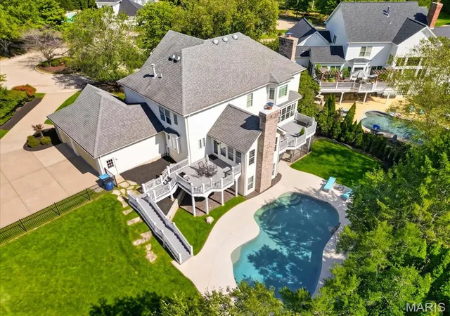 Photo 3 of Mansion for sale at 17915 White Robin Ct, Chesterfield, MO 63005 | MLS# MIS26062792 | Listing updated on 2026-10-07