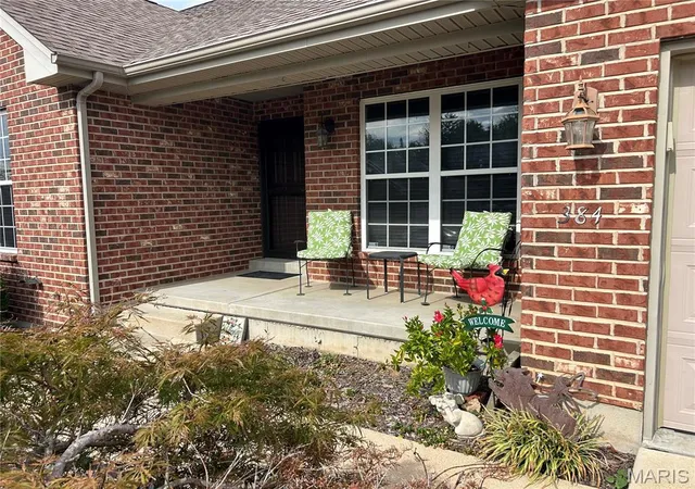 Photo 4 of Single family home for sale at 384 Arvel Ln, Washington, MO 63090 | MLS# MIS26062796 | Listing updated on 2026-10-08