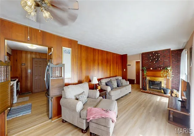 Photo 4 of Single family home for sale at 1109 Killarney Dr, Greenville, IL 62246 | MLS# MIS26062797 | Listing updated on 2026-09-29