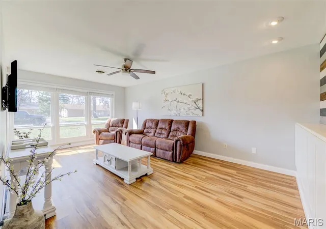 Photo 4 of Single family home for sale at 12543 Merrick Dr, Saint Louis, MO 63146 | MLS# MIS26062800 | Listing updated on 2026-10-07