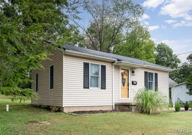 Photo 2 of Single family home for sale at 1117 W State St, Union, MO 63084 | MLS# MIS26062801 | Listing updated on 2026-10-06