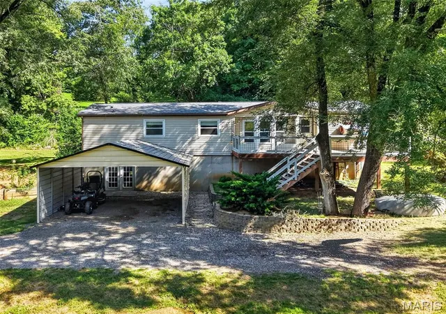 Single family home for sale at 2741 Mullins Rd, Millstadt, IL 62260 | MLS# MIS26062808