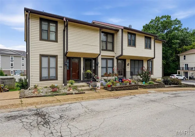 Photo 1 of Townhouse for sale at 158 Beard Dr #C, Eureka, MO 63025 | MLS# MIS26062819 | Listing updated on 2026-10-02