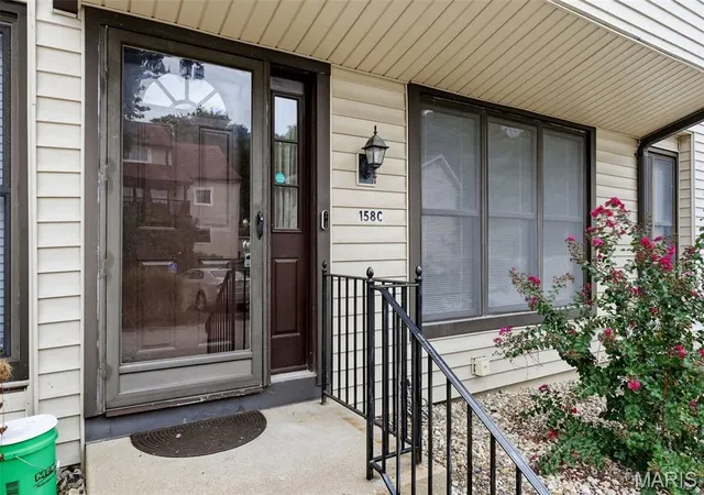Photo 3 of Townhouse for sale at 158 Beard Dr #C, Eureka, MO 63025 | MLS# MIS26062819 | Listing updated on 2026-10-02