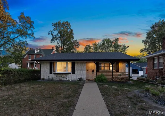 Photo 1 of Single family home for sale at 1510 Lindenthal Ave, Highland, IL 62249 | MLS# MIS26062821 | Listing updated on 2026-10-08