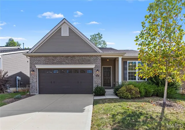 Photo 3 of Single family home for sale at 664 Wilmer Meadow Dr, Wentzville, MO 63385 | MLS# MIS26062829 | Listing updated on 2026-10-06