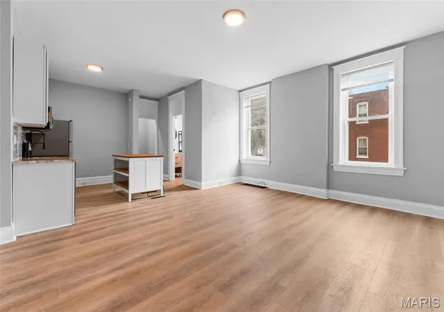 Photo 4 of Multi family home for sale at 3430 Grace Ave, Saint Louis, MO 63116 | MLS# MIS26062836 | Listing updated on 2026-10-02