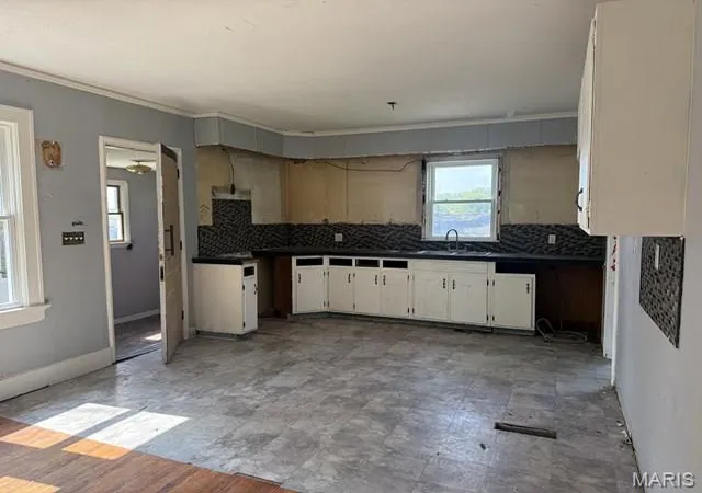 Photo 3 of Single family home for sale at 2716 South 24th, Quincy, IL 62305 | MLS# MIS26062845 | Listing updated on 2026-09-29