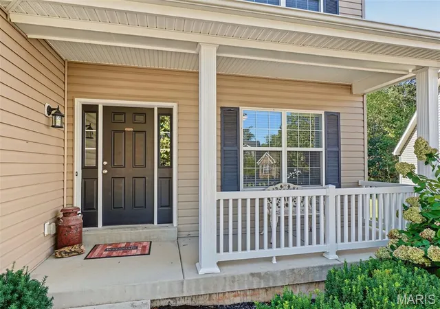 Photo 3 of Single family home for sale at 127 Cobble Rd, O Fallon, MO 63366 | MLS# MIS26062848 | Listing updated on 2026-10-05