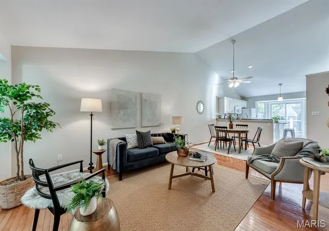 Photo 3 of Sale Pending at 7421 Kenrick Pointe Dr, Saint Louis, MO 63119 | MLS# MIS26062853 | Listing updated on 2026-10-22