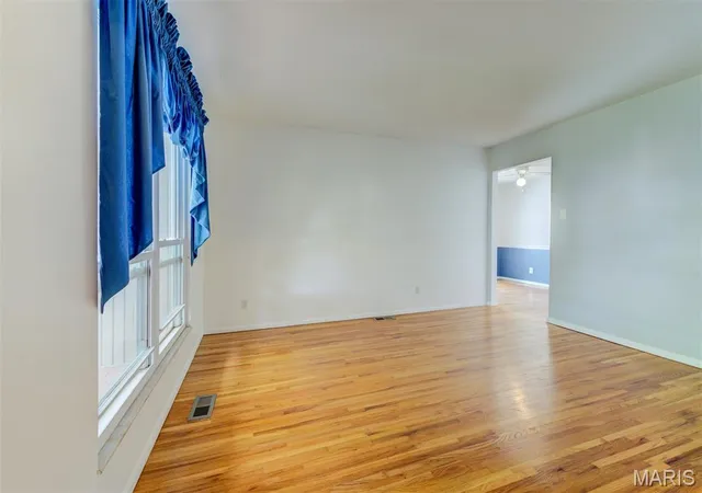 Photo 4 of Single family home for sale at 1512 Polaris Dr, Ellisville, MO 63011 | MLS# MIS26062862 | Listing updated on 2026-10-05