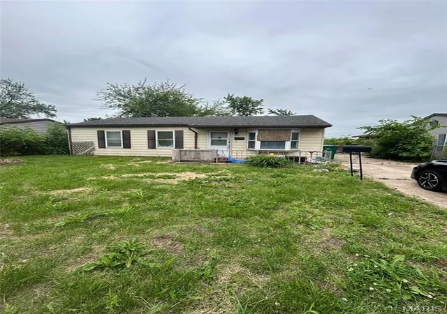Photo 1 of Single family home for sale at 608 St Monica Dr, Cahokia, IL 62206 | MLS# MIS26062868 | Listing updated on 2026-09-29