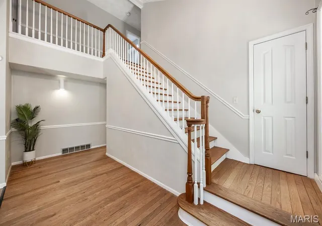 Photo 4 of Single family home for sale at 32 Windsor Dr, Belleville, IL 62223 | MLS# MIS26062871 | Listing updated on 2026-10-04