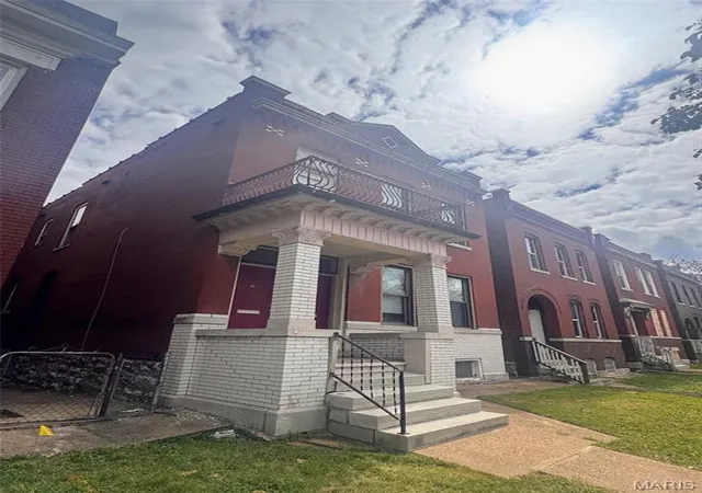 Photo 3 of Multi family home for sale at 3922 Minnesota Ave, Saint Louis, MO 63118 | MLS# MIS26062873 | Listing updated on 2026-10-01