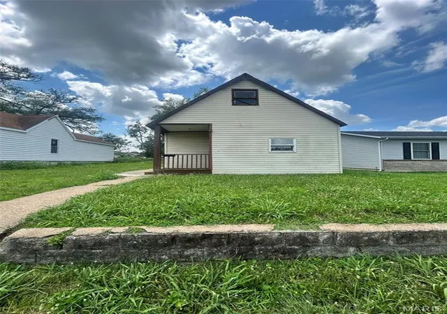 Single family home for sale at 1541 5th Street, Madison, IL 62060 | MLS# MIS26062874
