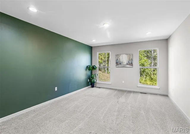 Photo 3 of Single family home for sale at 3345 White Pine Dr, Imperial, MO 63052 | MLS# MIS26062891 | Listing updated on 2026-10-20