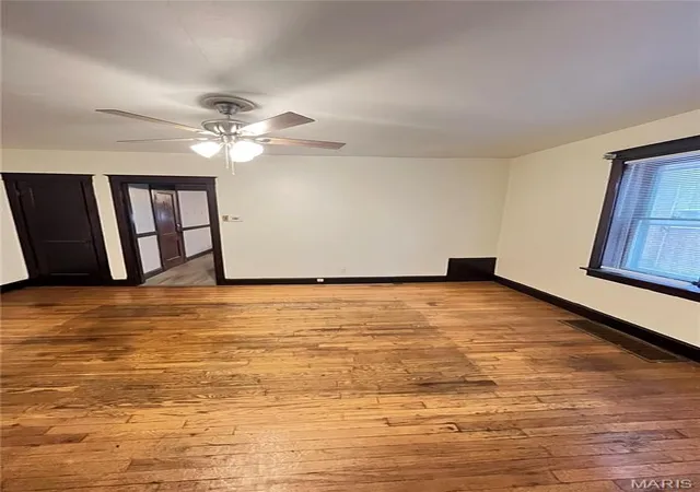 Photo 4 of Multi family home for sale at 4028 S Spring Ave, Saint Louis, MO 63116 | MLS# MIS26062900 | Listing updated on 2026-10-01