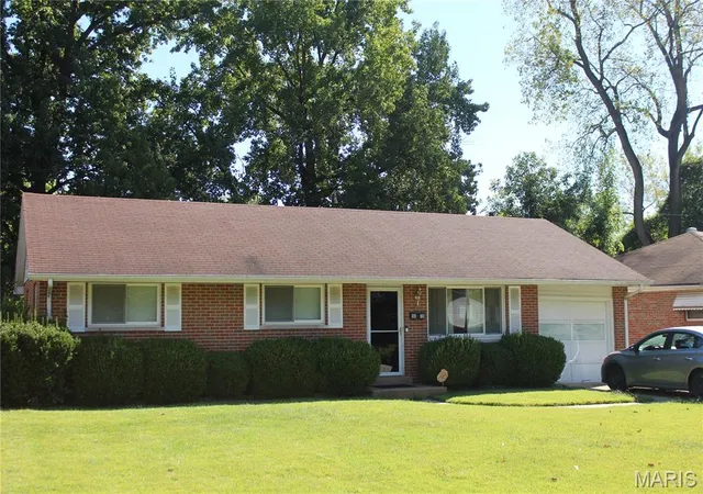 Photo 1 of Single family home for sale at 9478 Jaros Ct, Saint Louis, MO 63137 | MLS# MIS26062908 | Listing updated on 2026-09-29