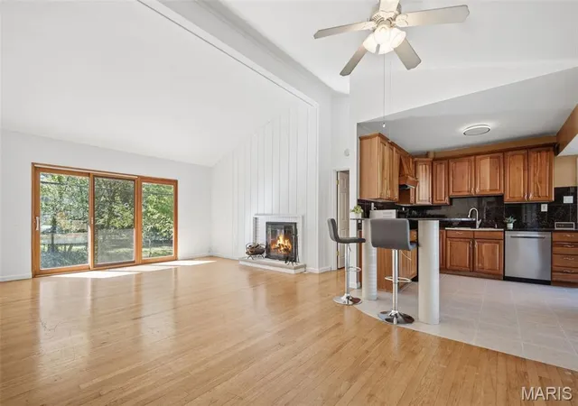Photo 2 of Single family home for sale at 749 W Jewel Ave, Saint Louis, MO 63122 | MLS# MIS26062910 | Listing updated on 2026-10-26