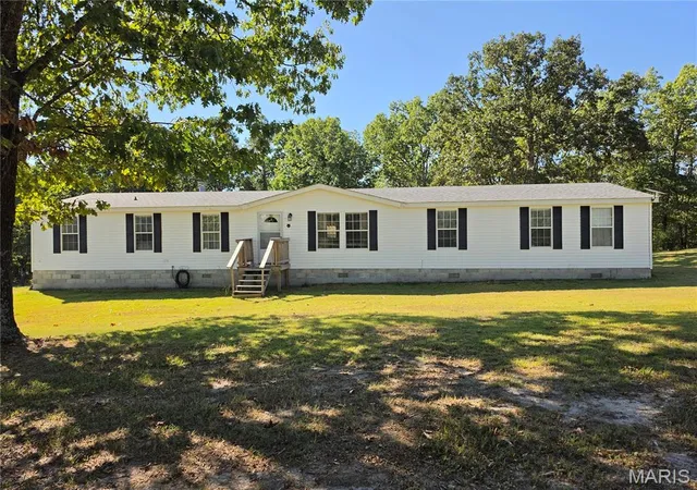 Single family home for sale at 2166 Hwy Yy, Salem, MO 65560 | MLS# MIS26062913