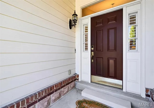 Photo 3 of Condo for sale at 405 Shetland Valley Ct, Chesterfield, MO 63005 | MLS# MIS26062918 | Listing updated on 2026-10-07