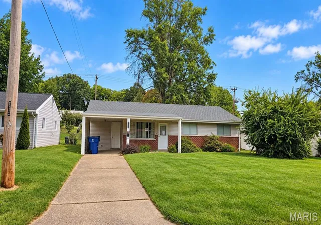 Photo 1 of Sale Pending at 9707 Corregidor Dr, Saint Louis, MO 63134 | MLS# MIS26062919 | Listing updated on 2026-10-07