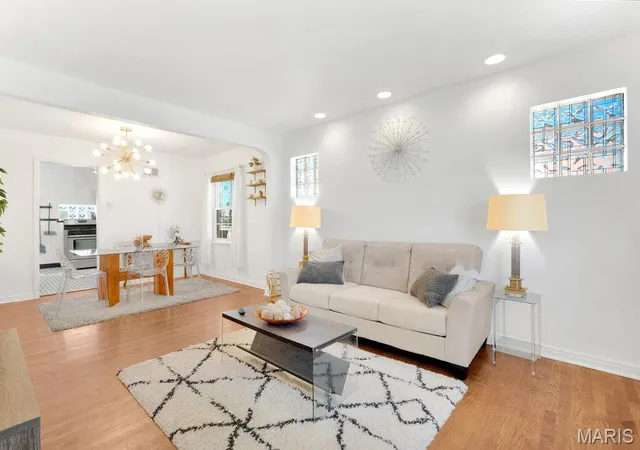 Photo 3 of Single family home for sale at 8400 Richard Ave, Saint Louis, MO 63132 | MLS# MIS26062929 | Listing updated on 2026-10-05
