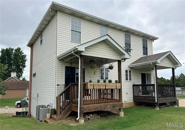 Photo 3 of Townhouse for sale at 108 Empson Dr, Valmeyer, IL 62295 | MLS# MIS26062960 | Listing updated on 2026-10-15