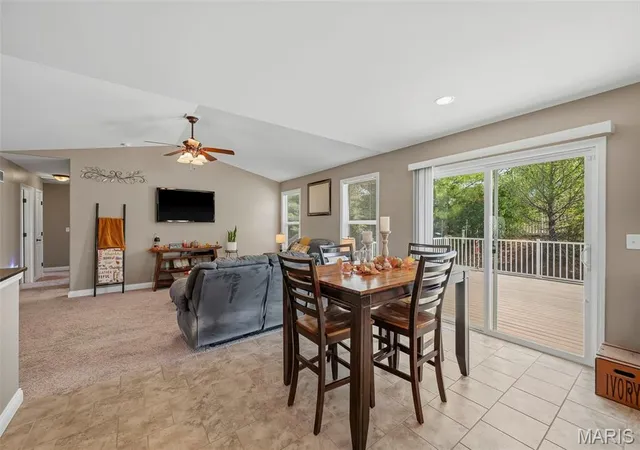 Photo 3 of Single family home for sale at 124 Prairie Blfs Dr, Wentzville, MO 63385 | MLS# MIS26062961 | Listing updated on 2026-10-07