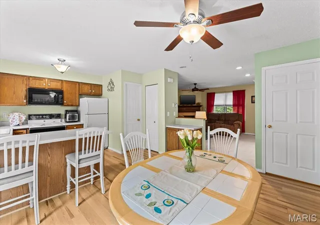 Photo 3 of Condo for sale at 300 Pine Lake Rd #1, Collinsville, IL 62234 | MLS# MIS26062963 | Listing updated on 2026-10-01