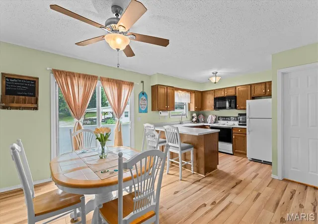 Photo 4 of Condo for sale at 300 Pine Lake Rd #1, Collinsville, IL 62234 | MLS# MIS26062963 | Listing updated on 2026-10-01