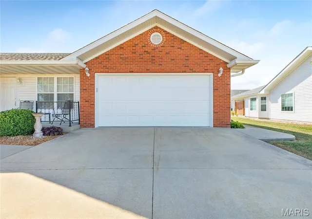 Photo 4 of House for sale at 118 Freedom Ln, Jerseyville, IL 62052 | MLS# MIS26062968 | Listing updated on 2026-10-05