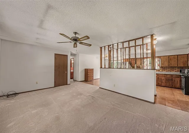 Photo 4 of Single family home for sale at 1190 Cross Rd Church, Bland, MO 65014 | MLS# MIS26062977 | Listing updated on 2026-10-13