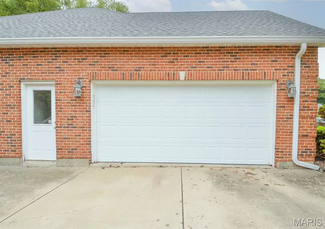 Photo 3 of Single family home for sale at 7429 Timberwolf Trl, Fairview Heights, IL 62208 | MLS# MIS26062982 | Listing updated on 2026-10-02