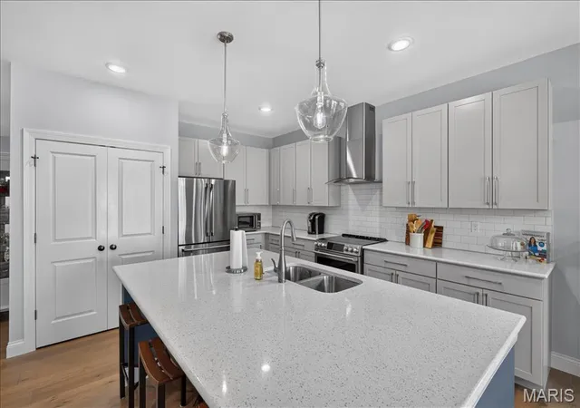 Photo 3 of Single family home for sale at 656 Moffett Laurel Dr, Lake Saint Louis, MO 63367 | MLS# MIS26062990 | Listing updated on 2026-10-01