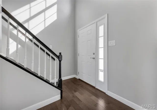Photo 2 of Single family home for sale at 5982 Pennbrooke Dr, Saint Louis, MO 63129 | MLS# MIS26062995 | Listing updated on 2026-10-02
