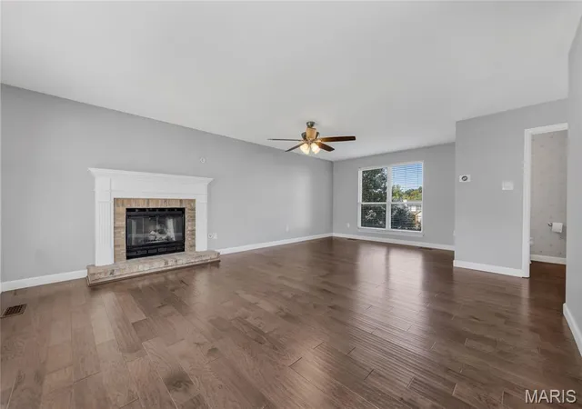 Photo 3 of Single family home for sale at 5982 Pennbrooke Dr, Saint Louis, MO 63129 | MLS# MIS26062995 | Listing updated on 2026-10-02