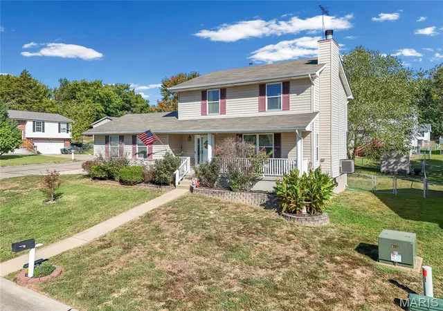 Photo 4 of Single family home for sale at 1095 Eagle Nest Dr, Festus, MO 63028 | MLS# MIS26063011 | Listing updated on 2026-10-09