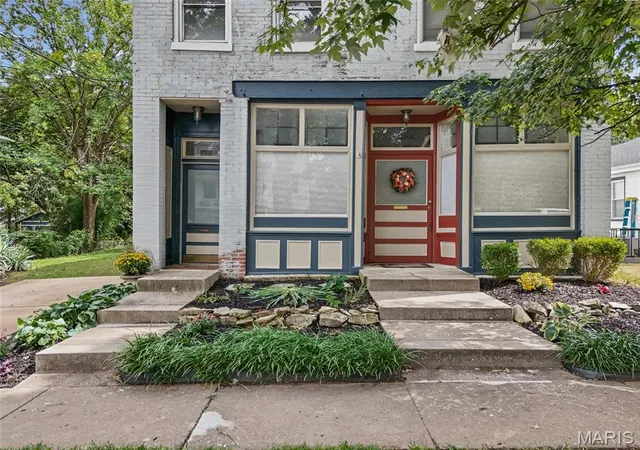 Photo 2 of Single family home for sale at 3368 Oxford Blvd, Saint Louis, MO 63143 | MLS# MIS26063015 | Listing updated on 2026-10-03
