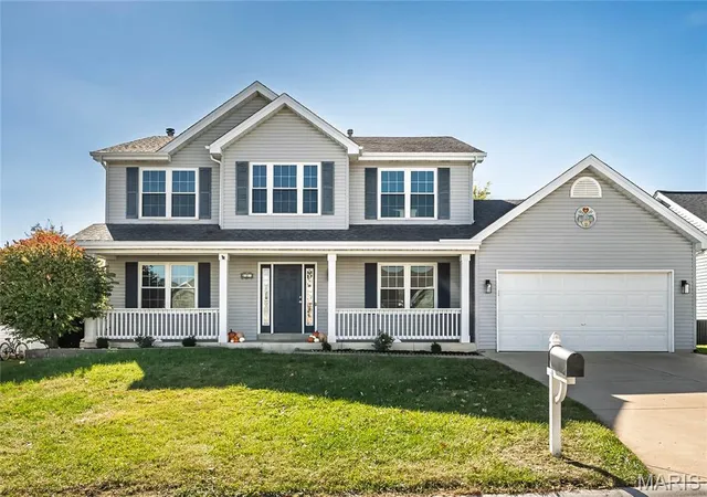 Photo 1 of Single family home for sale at 117 Black Lantern Trl, Saint Peters, MO 63376 | MLS# MIS26063023 | Listing updated on 2026-10-25