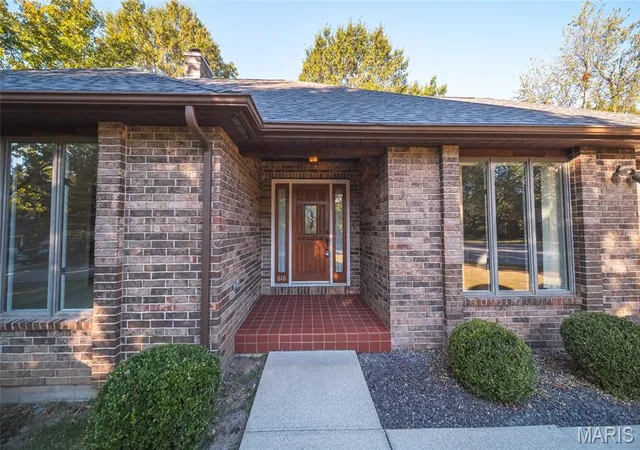 Photo 2 of Single family home for sale at 616 Brighton Ct, Rolla, MO 65401 | MLS# MIS26063025 | Listing updated on 2026-10-09