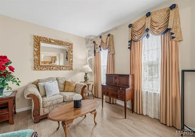 Photo 3 of Single family home for sale at 5517 Regency Woods Manor, Imperial, MO 63052 | MLS# MIS26063031 | Listing updated on 2026-10-06