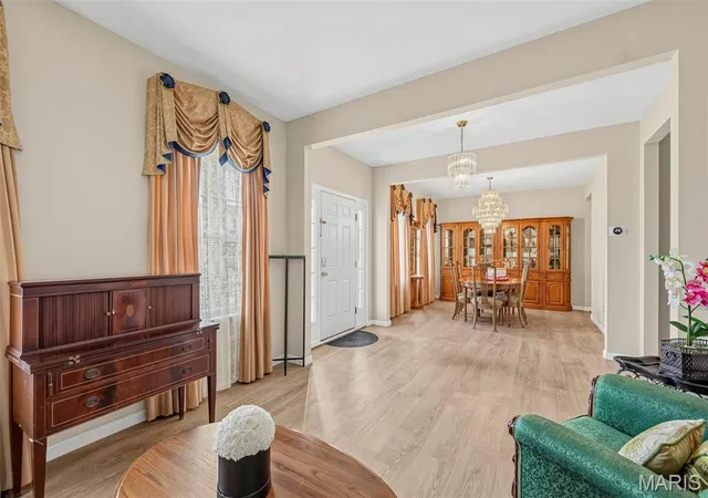 Photo 4 of Single family home for sale at 5517 Regency Woods Manor, Imperial, MO 63052 | MLS# MIS26063031 | Listing updated on 2026-10-06