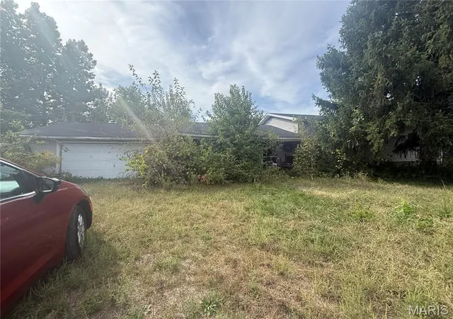 Photo 2 of Single family home for sale at 611 Main, Galatia, IL 62935 | MLS# MIS26063035 | Listing updated on 2026-10-02