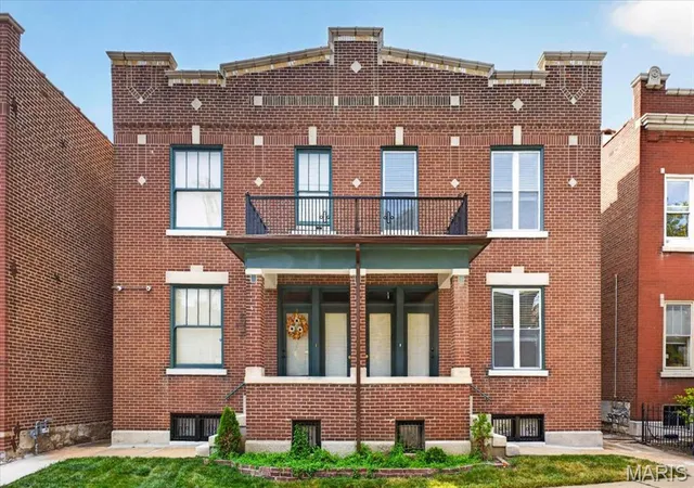 Photo 1 of Multi family home for sale at 2909 Missouri Ave, Saint Louis, MO 63118 | MLS# MIS26063043 | Listing updated on 2026-10-05